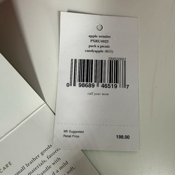 Kate Spade | Wicker Apple Wristlet - Picture 9 of 12